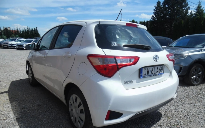 Toyota Yaris cena 16100 przebieg: 80200, rok produkcji 2020 z Stepnica małe 191